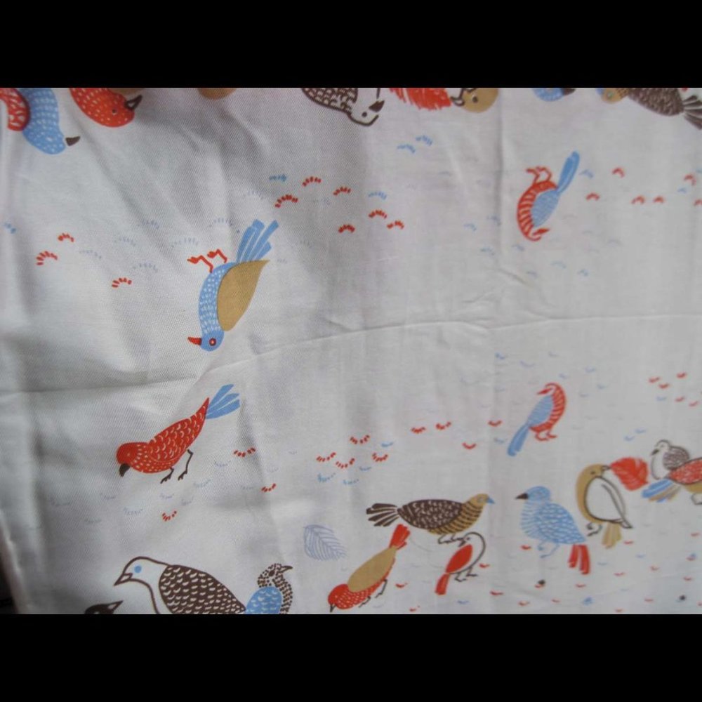 Echo 100% Silk ? Pheasant Birds Harvest Colors Themed Scarf Shawl Handkerchief - Picture 4 of 12